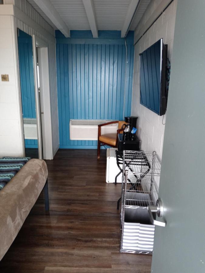 The Cedar Motel Sandusky Extérieur photo
